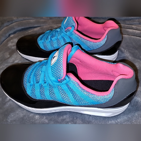Jordan Air 11 South Beach Black Pink and Blue Shoes - Picture 5 of 11